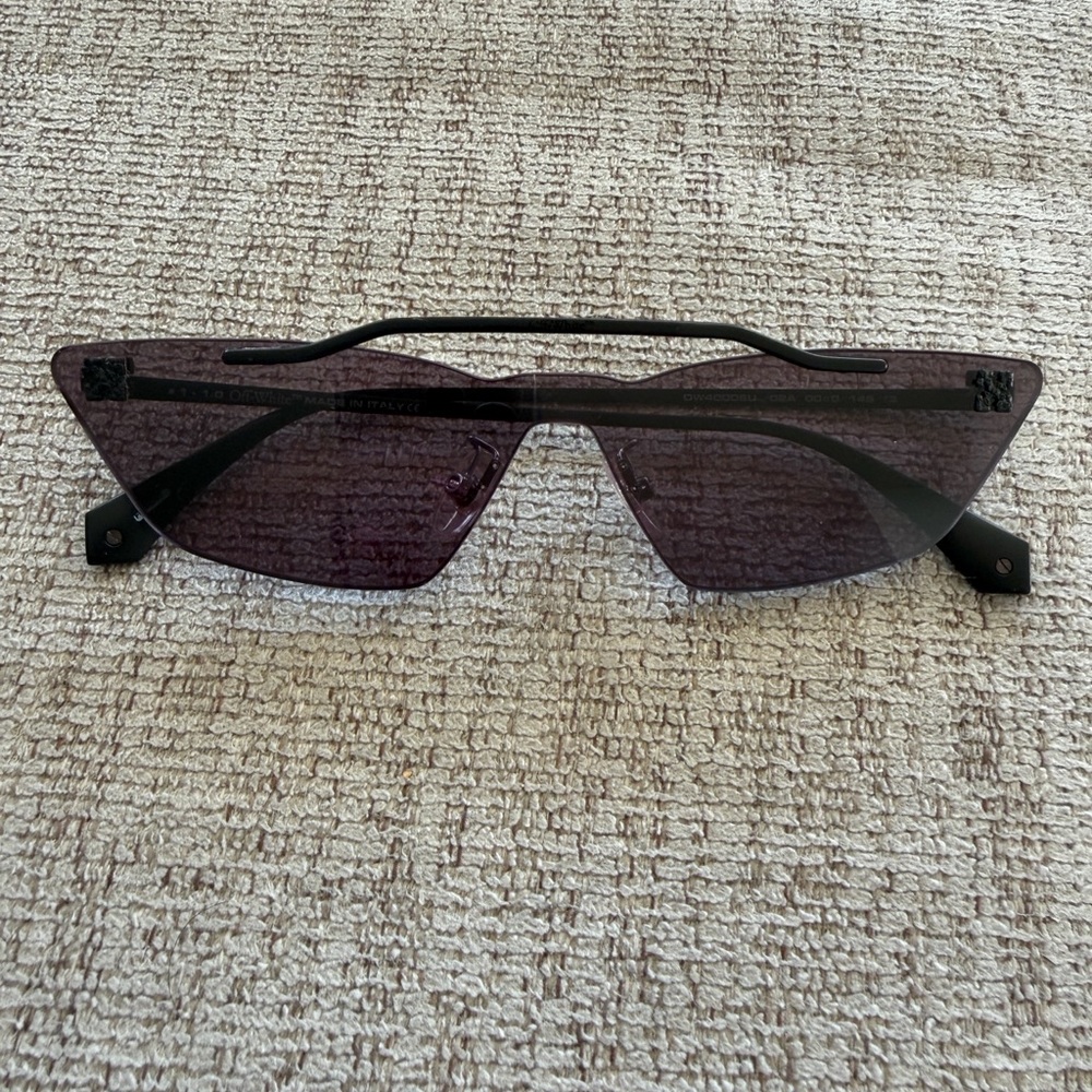 Black OFF- WHITE sunglasses